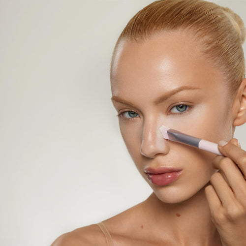 seamless, <br>airbrushed<br> look